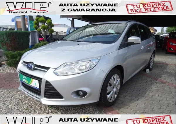 ford zachodniopomorskie Ford Focus cena 29900 przebieg: 229000, rok produkcji 2014 z Wronki